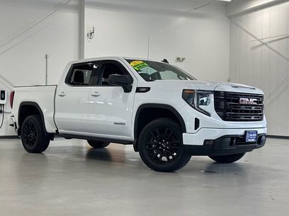 Used 2023 GMC Sierra 1500 Elevation