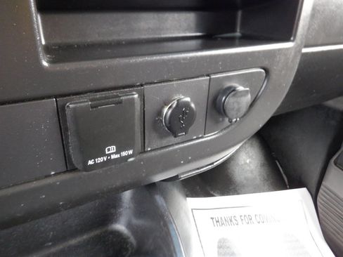 Used 2020 Chevrolet Express 2500 w/ Communications Package RWD image 15
