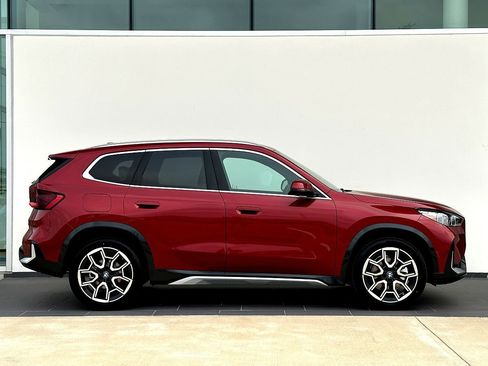 New 2026 BMW X1 xDrive28i w/ Technology Package image 3