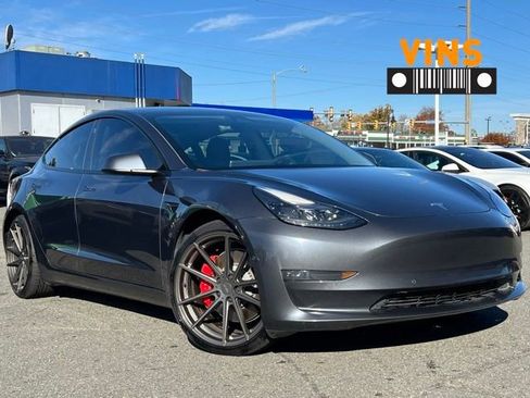 Used 2022 Tesla Model 3 Performance image 1