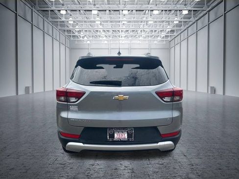 Used 2023 Chevrolet TrailBlazer LT FWD image 26