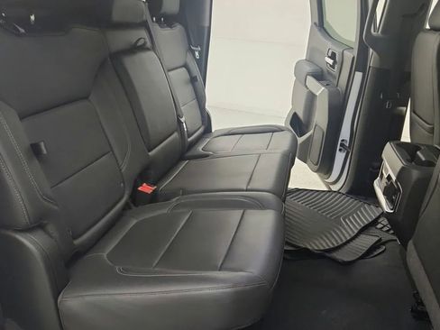 Used 2019 Chevrolet Silverado 1500 LTZ w/ LTZ Premium Package image 36