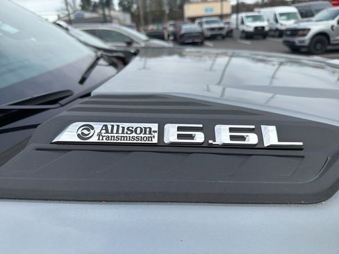 Used 2024 Chevrolet Silverado 2500 High Country w/ High Country Premium Package image 4