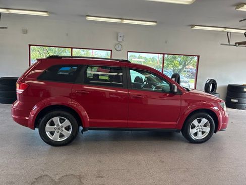 Used 2018 Dodge Journey SE FWD image 27
