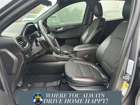 Used 2023 Ford Escape ST-Line w/ Tech Pack #1 image 7