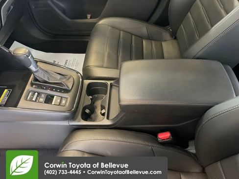 Used 2025 Honda CR-V EX-L image 12