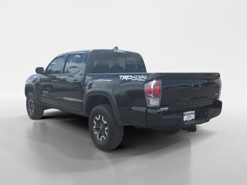 Used 2022 Toyota Tacoma TRD Off-Road w/ Technology Package AWD/4WD image 3
