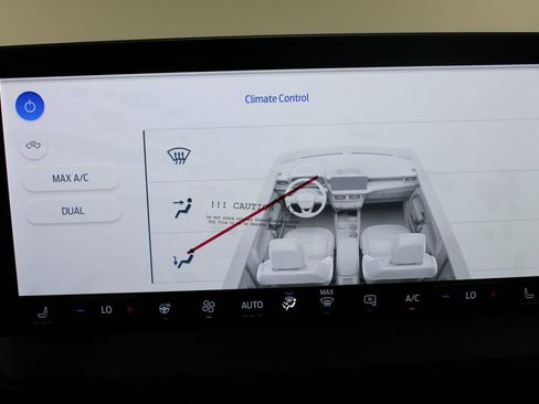 New 2025 Ford Maverick Lariat w/ Black Appearance Package image 45