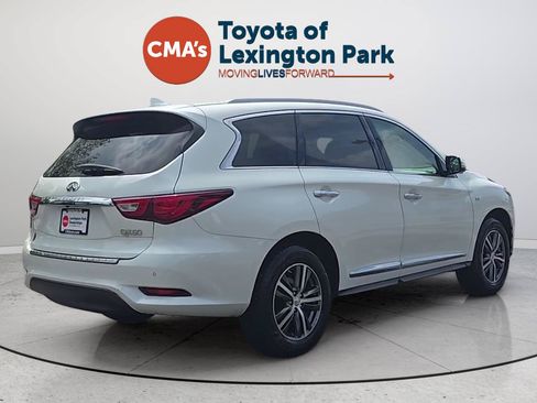 Used 2016 INFINITI QX60 Luxe w/ Premium Plus Package AWD/4WD image 5