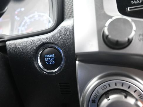 Used 2023 Toyota 4Runner SR5 AWD/4WD image 25