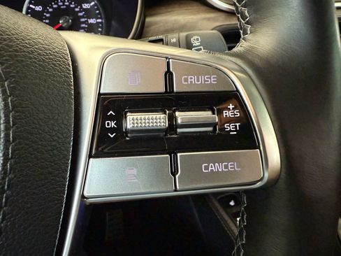 Used 2022 Kia Telluride SX w/ SX Prestige Package image 17