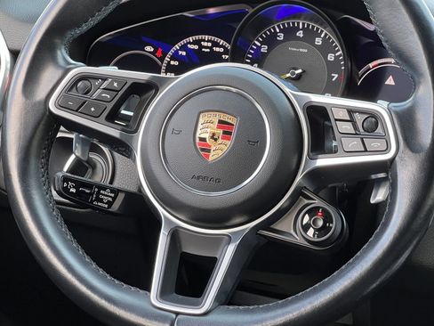 Certified 2020 Porsche Cayenne E-Hybrid AWD/4WD image 23