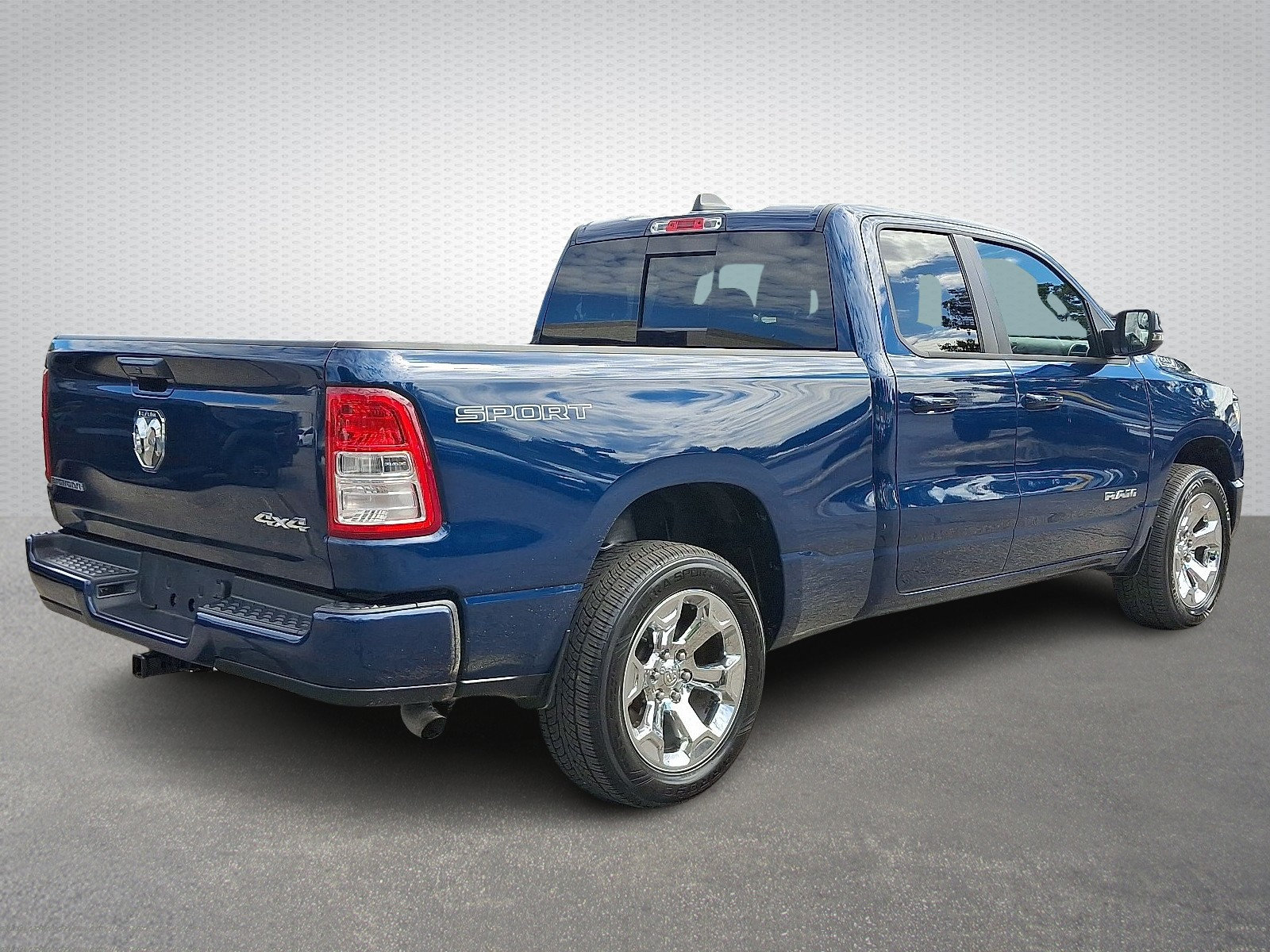 Used 2023 RAM 1500 Big Horn AWD/4WD image 6