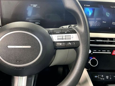 Certified 2025 Hyundai Tucson SEL AWD/4WD image 23