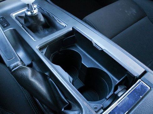 Used 2013 Ford Mustang GT image 17