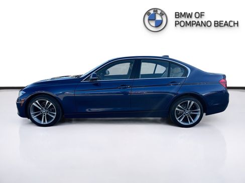 Used 2018 BMW 330i Sedan image 4