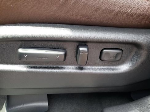 Used 2024 Honda Passport EX-L image 17