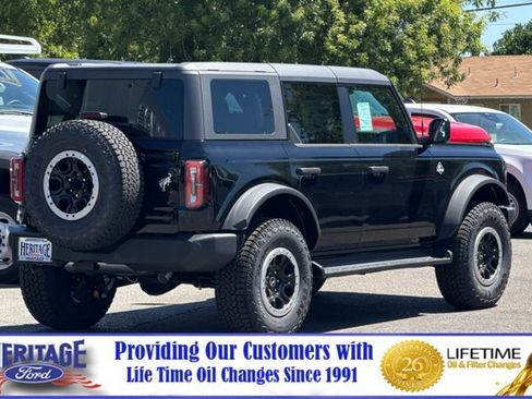 New 2026 Ford Bronco Outer Banks w/ Sasquatch Package AWD/4WD image 4