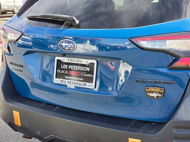 Used 2022 Subaru Outback Wilderness w/ Wilderness Package AWD/4WD image 13