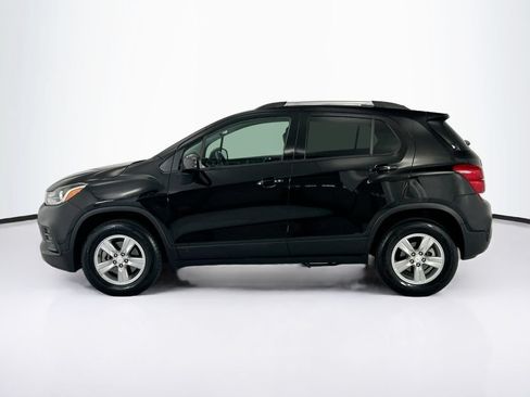 Used 2022 Chevrolet Trax LT w/ LT Convenience Package AWD/4WD image 8
