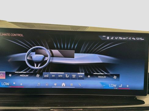 New 2027 BMW X6 xDrive40i w/ Climate Comfort Package AWD/4WD image 15