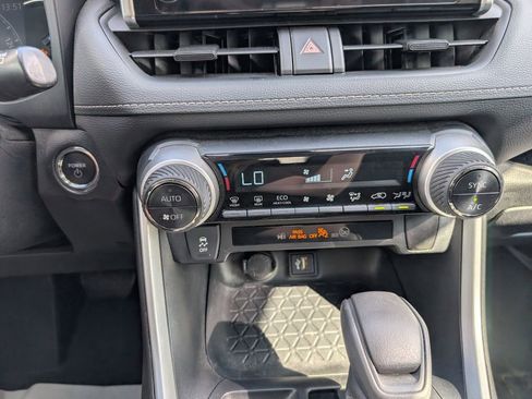 Used 2023 Toyota RAV4 XLE w/ Convenience Package image 15