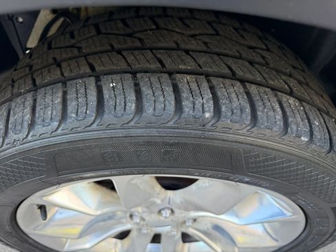 Used 2014 Ford Explorer Limited w/ Equipment Group 302A AWD/4WD image 6