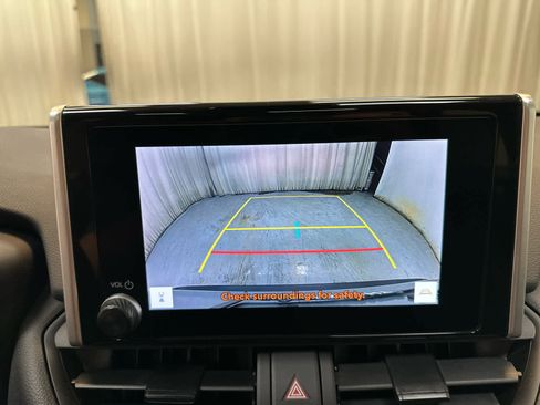Used 2024 Toyota RAV4 XLE image 16