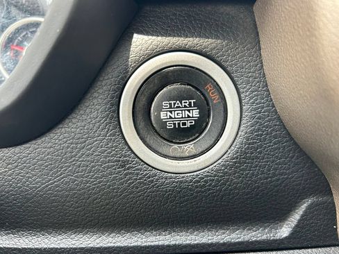 Used 2019 RAM 2500 Laramie AWD/4WD image 25