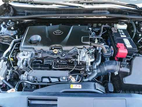 Used 2018 Toyota Camry SE FWD image 26