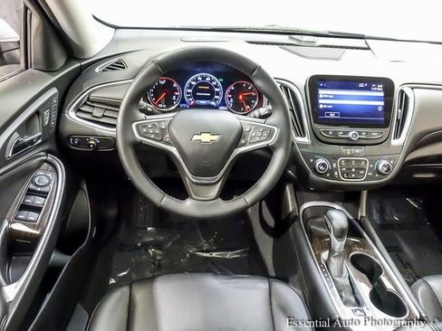 Used 2023 Chevrolet Malibu LT w/ LPO, Floor Liner Package image 2