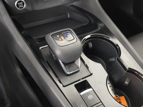 Used 2021 Nissan Rogue SV w/ Premium Package FWD image 34