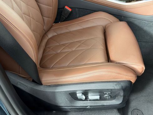 Certified 2024 BMW X5 xDrive40i w/ Premium Package image 33