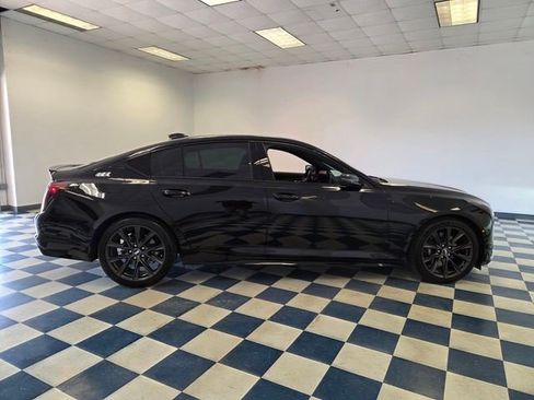 Certified 2026 Cadillac CT5 V RWD image 9
