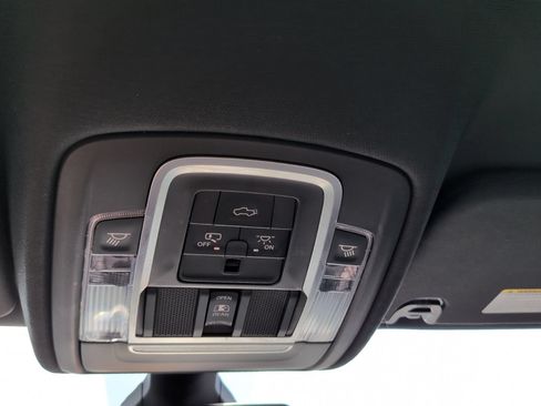 Used 2019 RAM 1500 Laramie w/ Sport Appearance Package AWD/4WD image 30