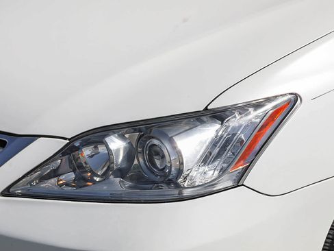 Used 2011 Lexus ES 350 FWD image 8