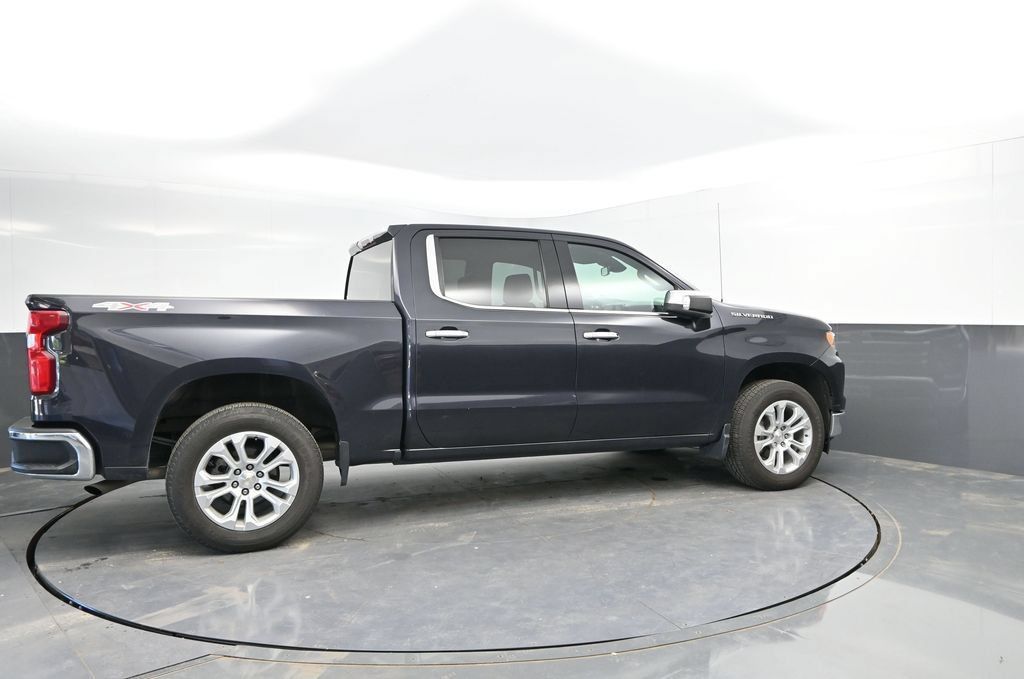 Used 2023 Chevrolet Silverado 1500 LTZ AWD/4WD image 10