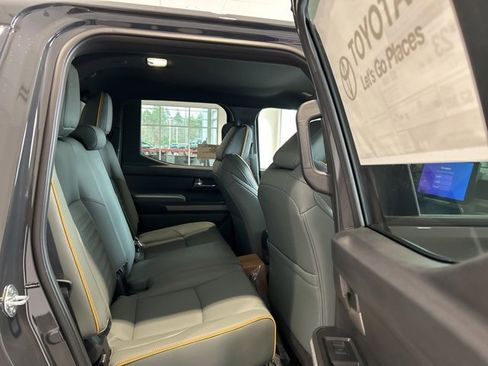 New 2025 Toyota Tacoma Trailhunter image 15