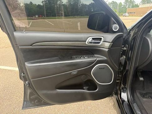 Used 2021 Jeep Grand Cherokee Trackhawk AWD/4WD image 14