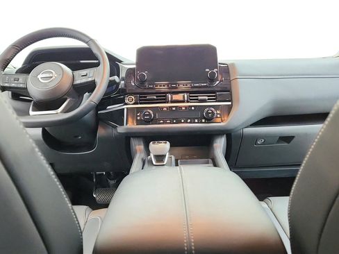 Used 2024 Nissan Pathfinder Platinum w/ Cargo Package FWD image 14