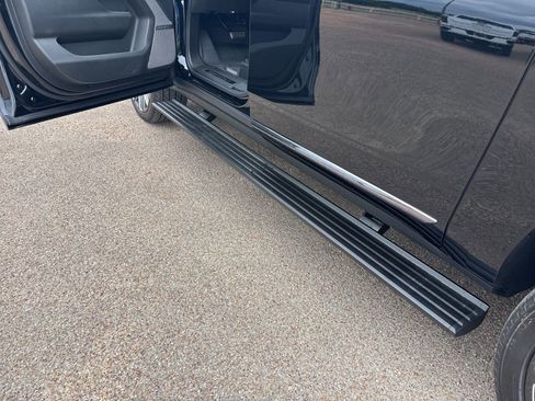 New 2026 GMC Yukon XL Denali Ultimate AWD/4WD image 10