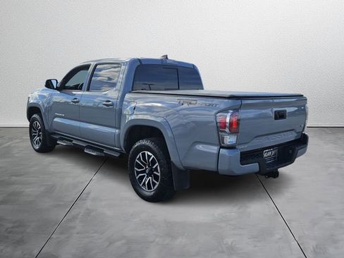 Used 2021 Toyota Tacoma TRD Sport image 4