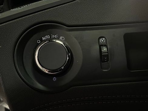 Used 2016 Buick LaCrosse FWD image 19
