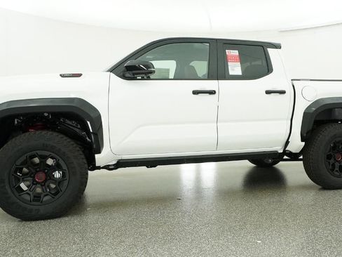 New 2026 Toyota Tacoma TRD Pro AWD/4WD image 18