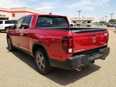 Used 2023 Honda Ridgeline RTL-E image 3
