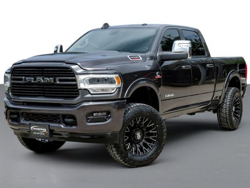 Used 2024 RAM 2500 Laramie AWD/4WD image 5