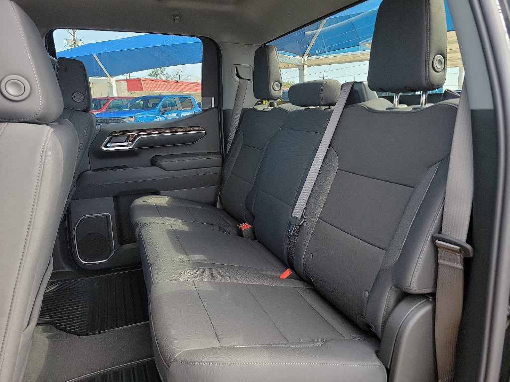 New 2026 Chevrolet Silverado 1500 RST AWD/4WD image 8
