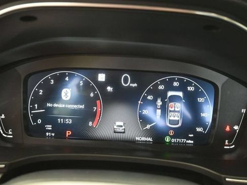 Used 2025 Acura Integra FWD image 40