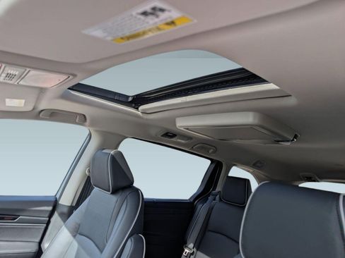 New 2026 Honda Odyssey Elite image 16