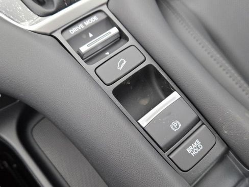 New 2027 Honda HR-V EX-L image 17